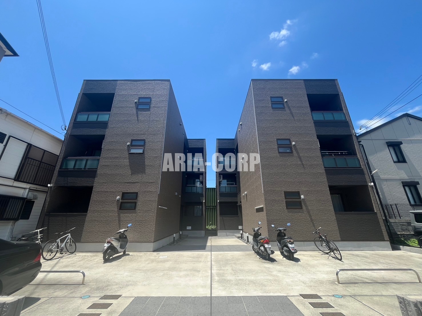 建物外観　2020年完成、大手ハウスメーカー施工デザイナーズアパート！