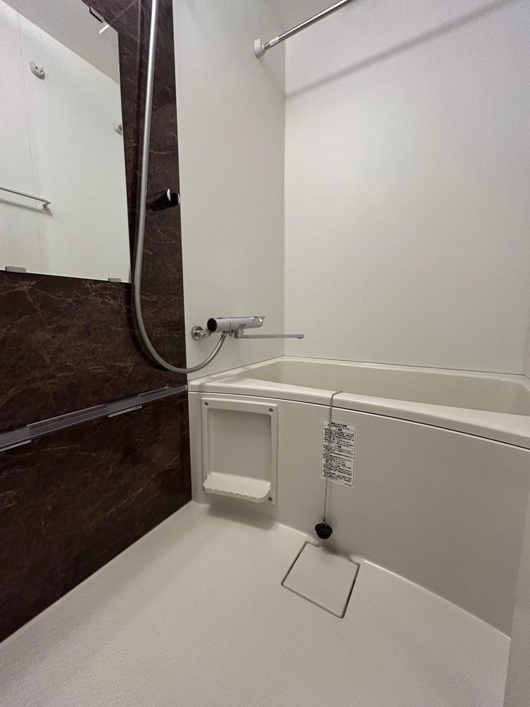 バス・シャワールーム　バルコニー