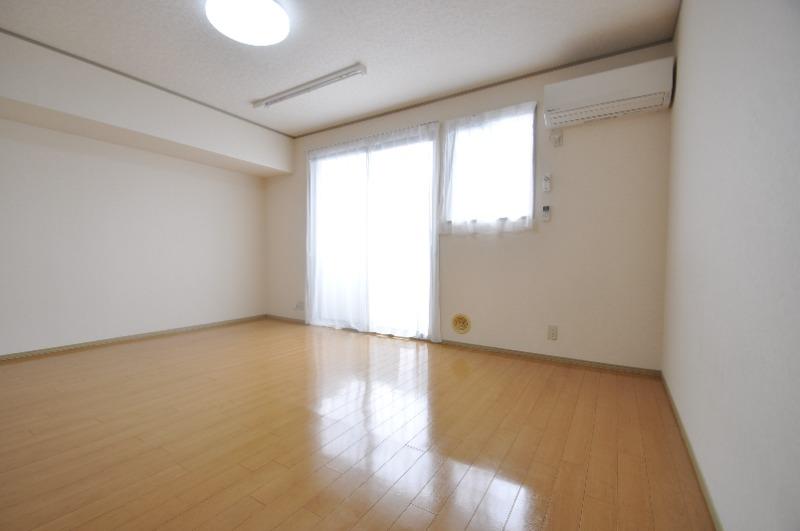 その他部屋・スペース　居室9.5帖