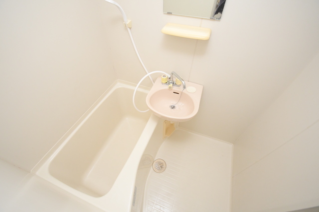 バス・シャワールーム　お風呂