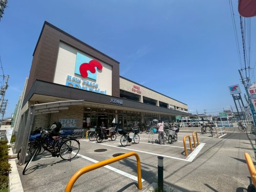 スーパー　mandai(万代) 六万寺店（スーパー）まで717m