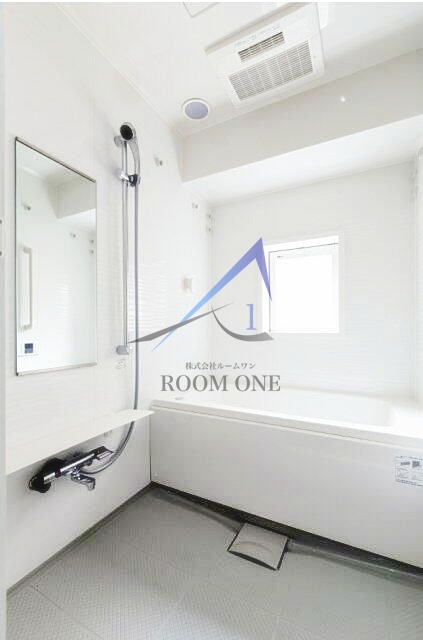 バス・シャワールーム　お風呂です。