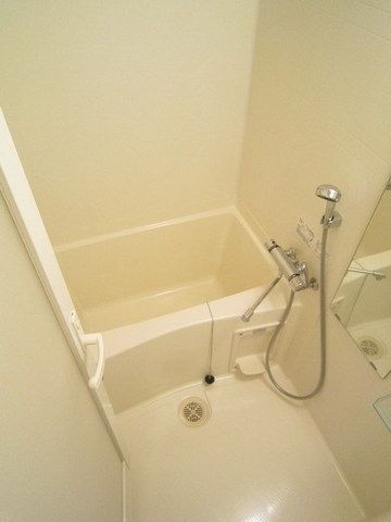 バス・シャワールーム　浴室