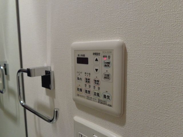 その他設備　給湯器