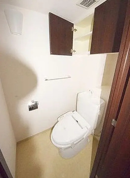 トイレ　写真は同タイプ住居です