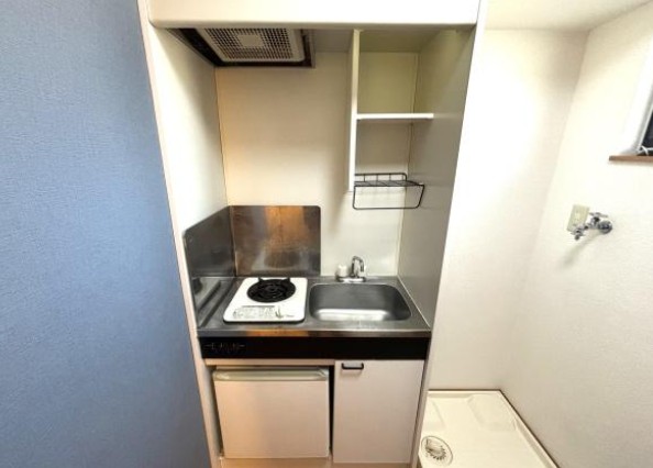 キッチン　※同建物別部屋