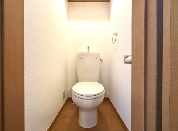 トイレ　※同建物別部屋