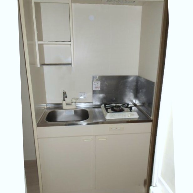 キッチン　参考写真（同物件別部屋）