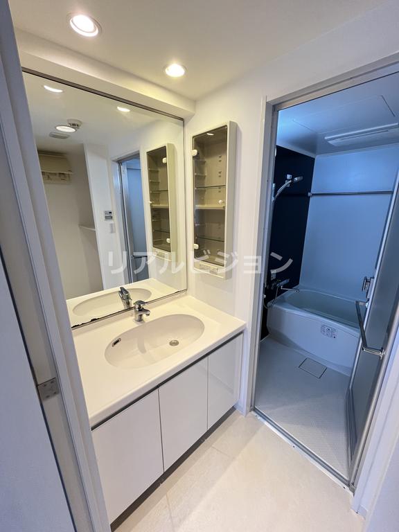 洗面設備　他部屋参考写真