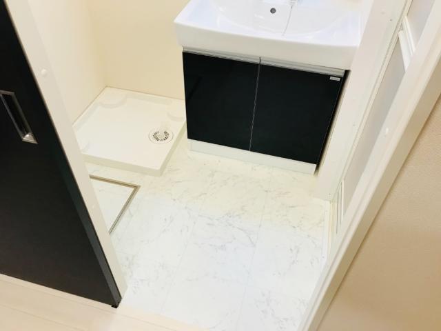 洗面設備　洗面室