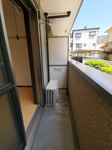 バルコニー　東向き