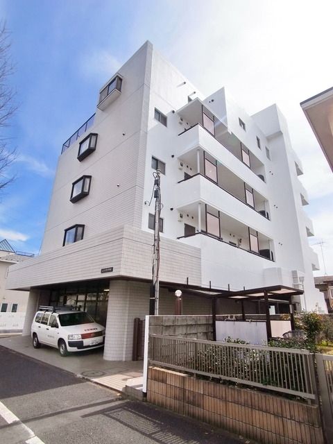 建物外観　♪外観タイル貼の物件です♪