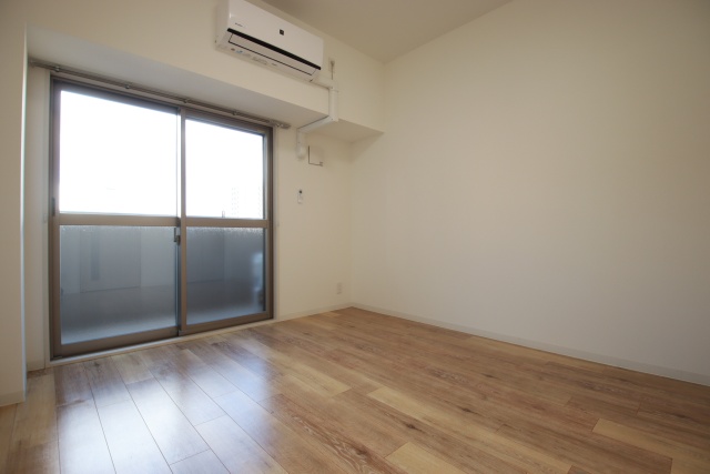 居室・リビング　※別室の参考写真の為、現況優先です。