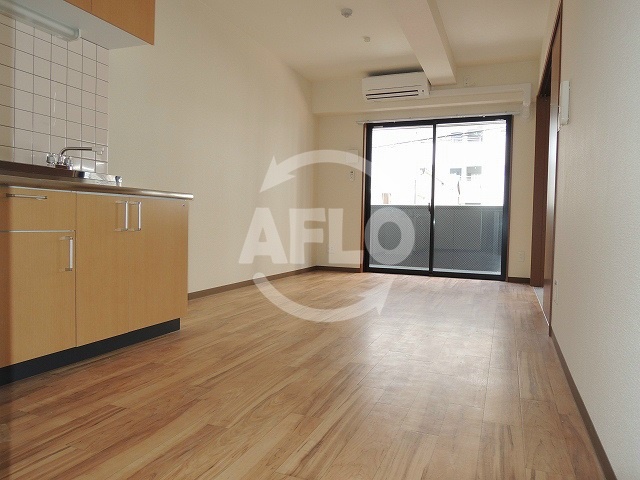 キッチン　リュストル上汐　キッチンスペース