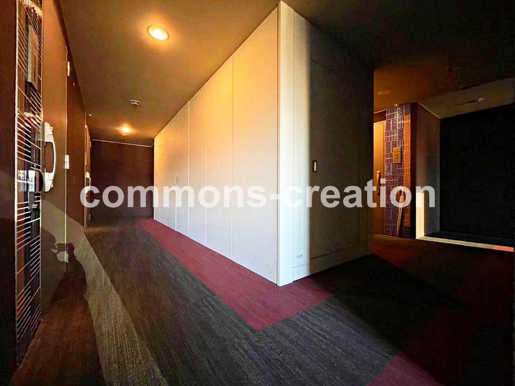 小学校　港区立赤羽小学校（小学校）まで738m