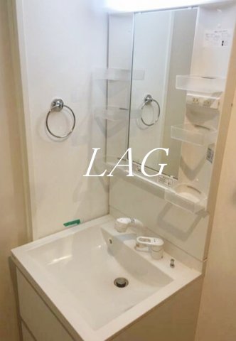 洗面設備　洗面台です。