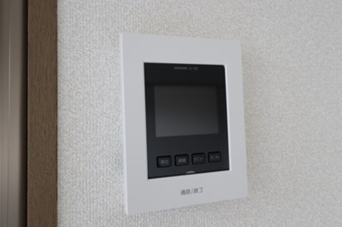 セキュリティ　モニター付きインターホン