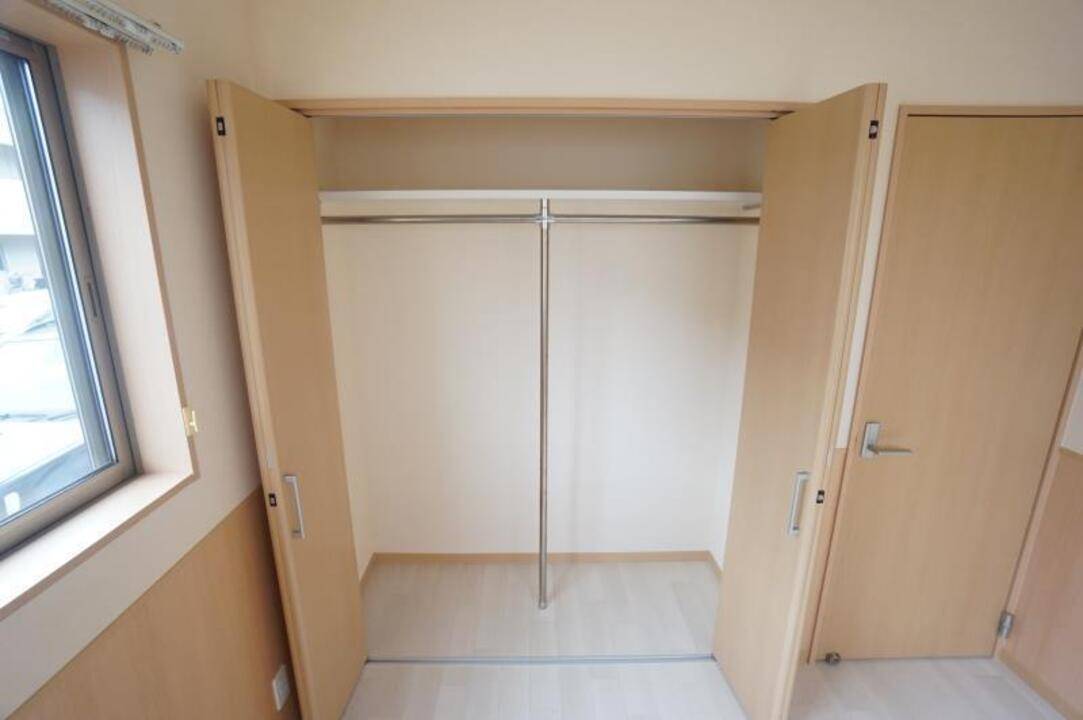 収納　クローゼット
