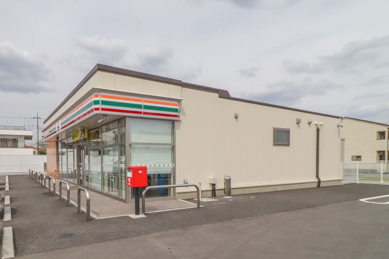 コンビニ　セブンイレブン古河旭町店（コンビニ）まで450m