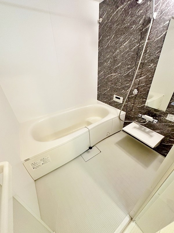 バス・シャワールーム　★浴室★