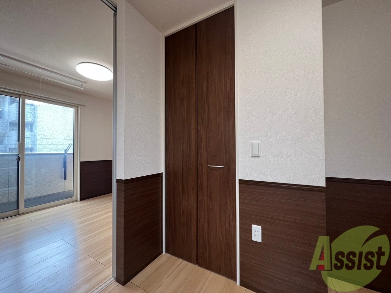 収納　収納スペースはこんな感じで大きさは十分ありますね。