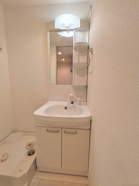 洗面設備　他号室参考写真です