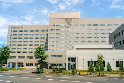 病院　市立札幌病院（病院）まで562m