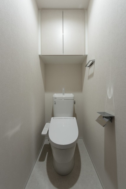 トイレ　※写真は同タイプ住戸です。