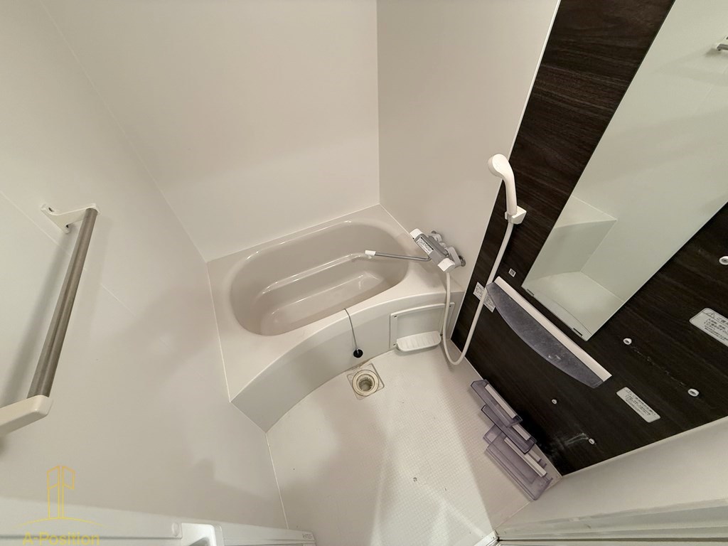 バス・シャワールーム　セレニテ難波ミラク壱番館