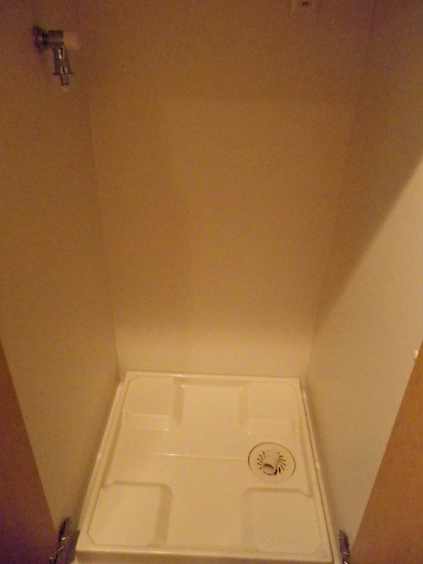 その他設備　洗濯機置場