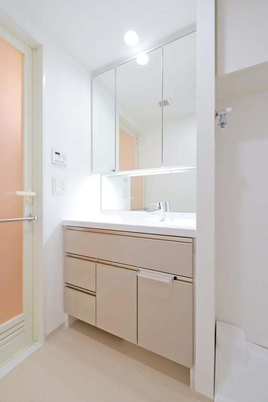 バルコニー　収納