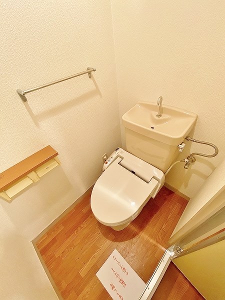 トイレ　★温水洗浄便座付トイレ★