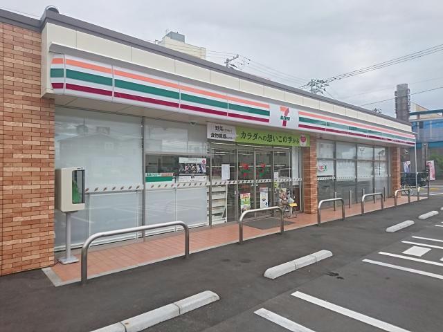 コンビニ　セブンイレブン新潟寺尾台2丁目店（コンビニ）まで100m