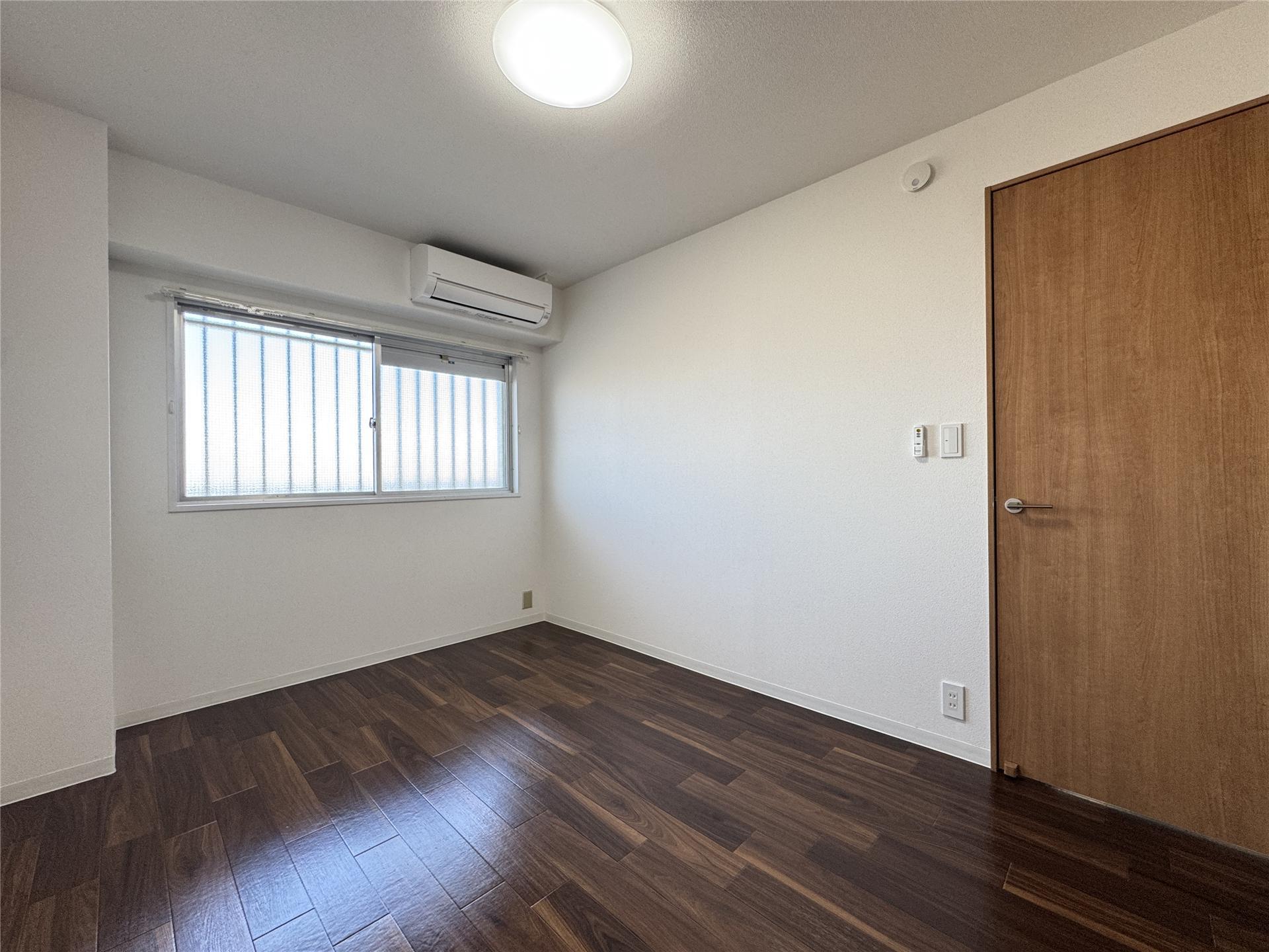 その他部屋・スペース　エアコン設置済。お子様部屋にも最適です☆