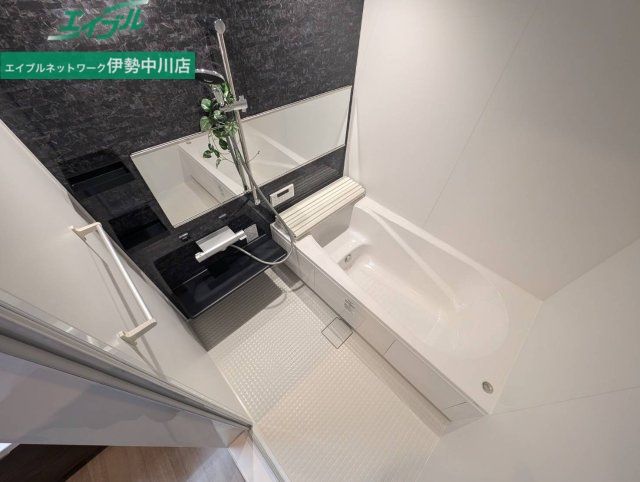 バス・シャワールーム　別部屋参考写真です。