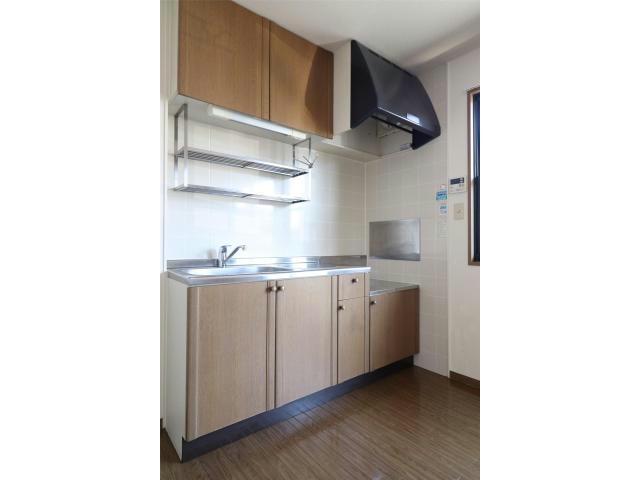 キッチン　他の部屋の写真です