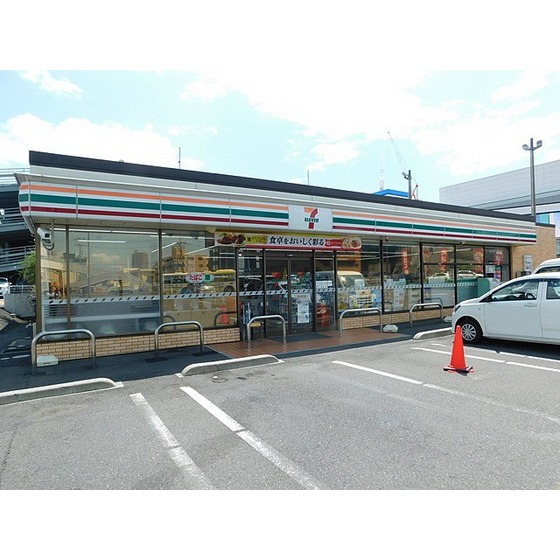 コンビニ　セブンイレブン郡山大町２丁目店（コンビニ）まで317m