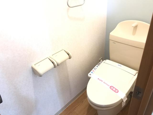 トイレ　シャワー付トイレ