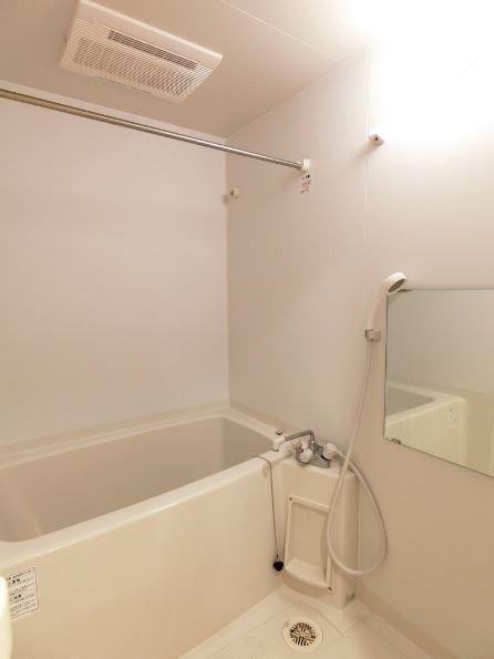 バス・シャワールーム　浴室乾燥機