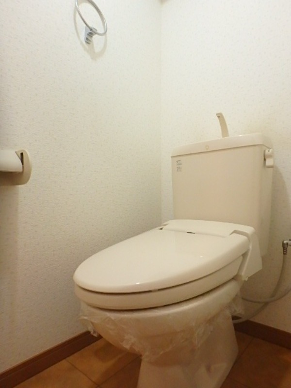 トイレ　図面と現状に相違がある場合には現状を優先