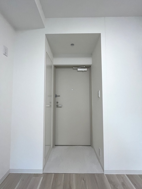 玄関　※写真は同タイプ住戸です。