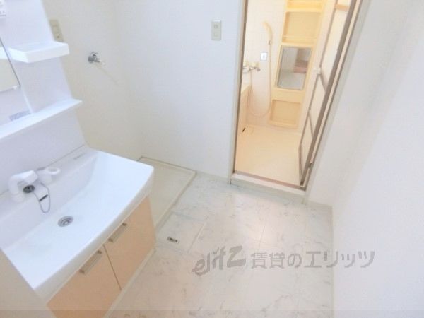 洗面設備　洗面所