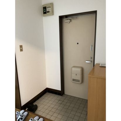 玄関　参考写真