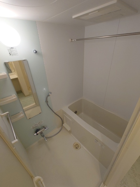 バス・シャワールーム　同タイプ