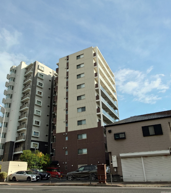 建物外観　花月総持寺駅から徒歩４分！