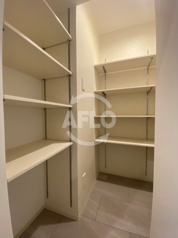 収納　GLAM　STELLA松屋町　収納