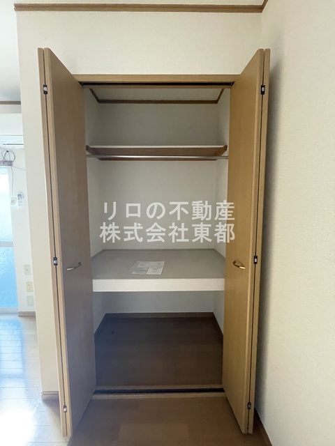 収納　奥行のある収納付です！増えがちな荷物をもスッキリ収納できます