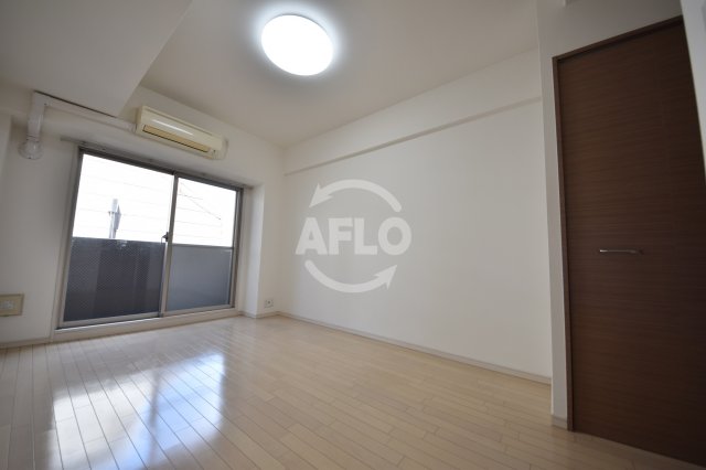 居室・リビング　アーデン西天満　リビングルーム