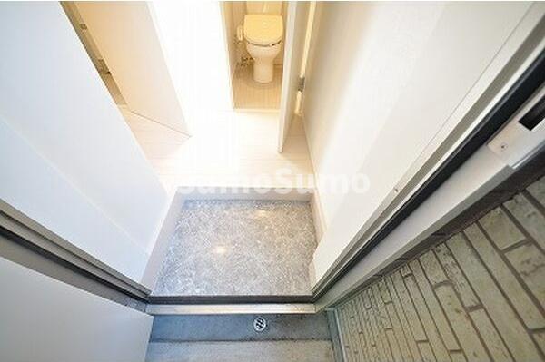 玄関　明るい玄関です