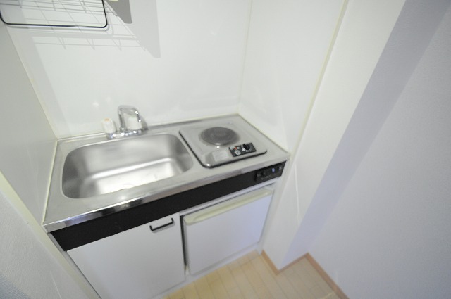 キッチン　※間取りに相違がある場合現況優先です。別部屋参考写真